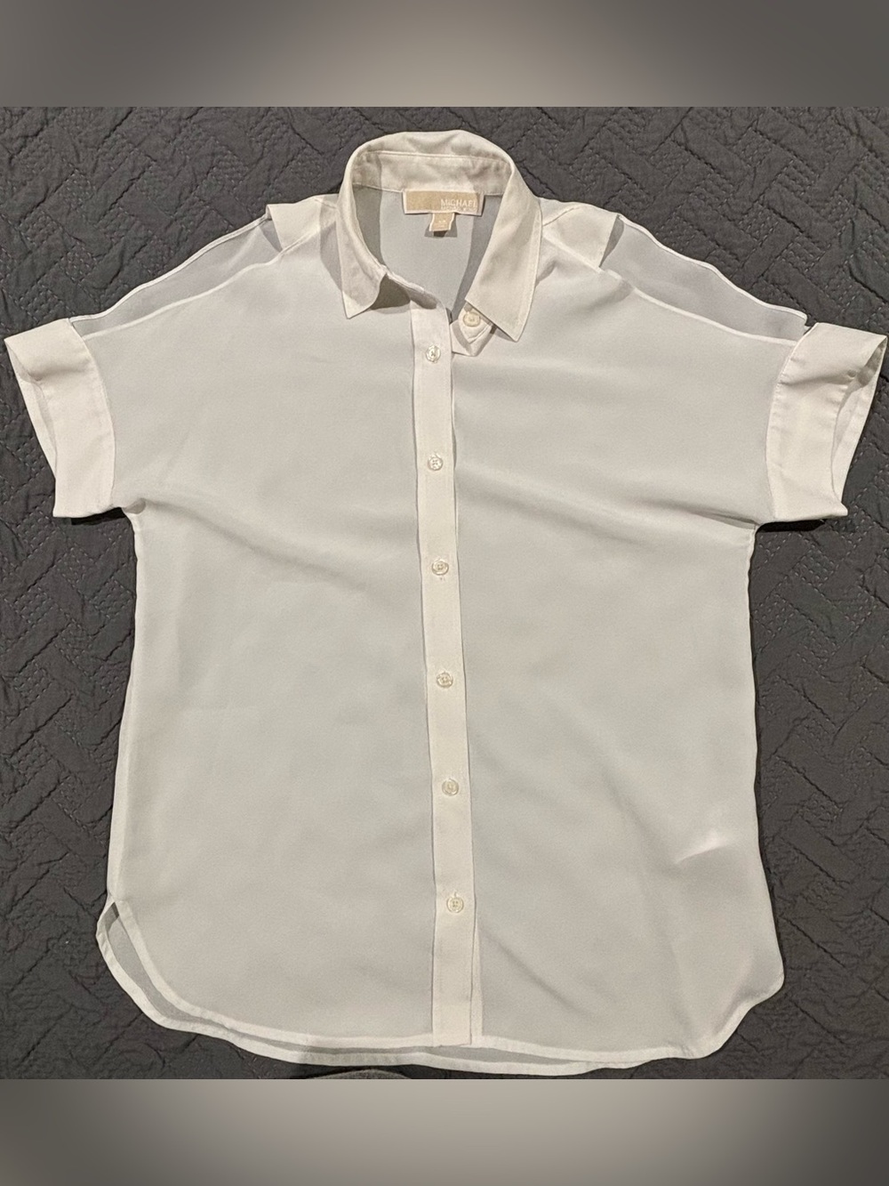 Michael Kors Men’s Cream Short Sleeve Button-Down Shirt